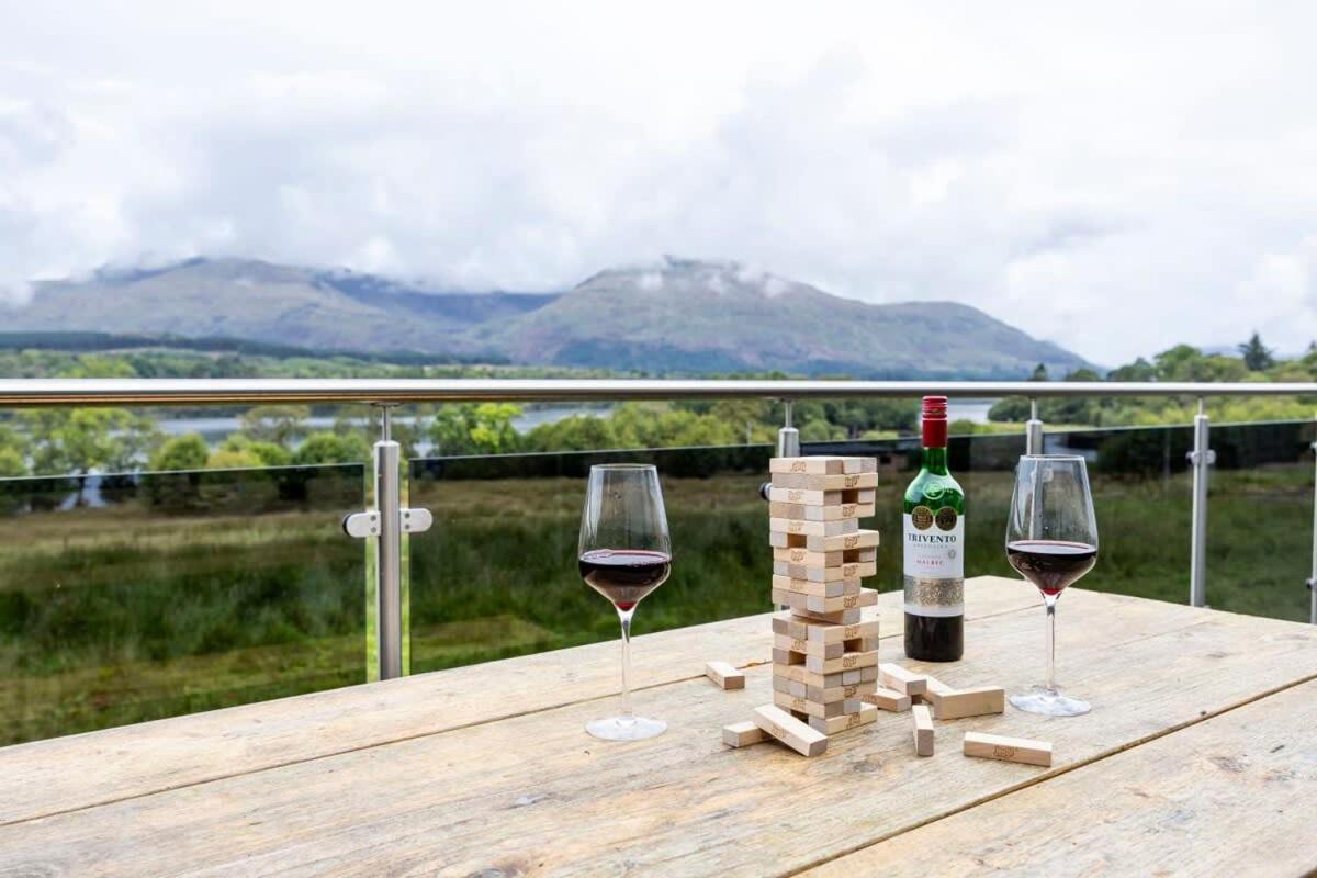 New Build Lodge With Stunning Views Of Loch Awe Hayfield  Extérieur photo