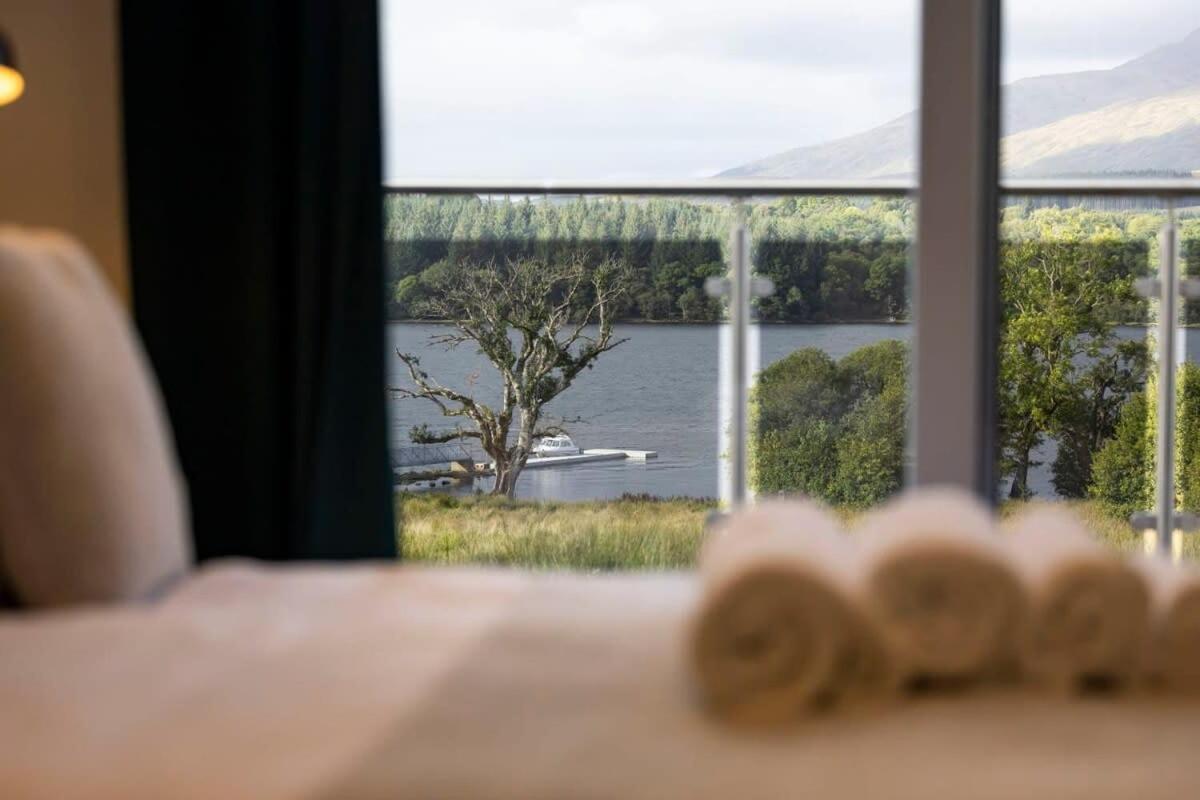 New Build Lodge With Stunning Views Of Loch Awe Hayfield  Extérieur photo