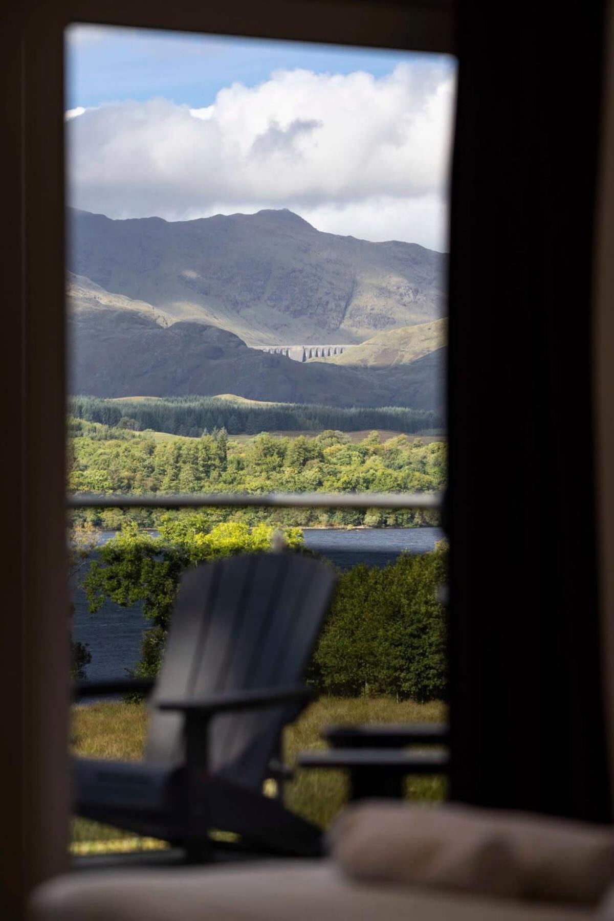 New Build Lodge With Stunning Views Of Loch Awe Hayfield  Extérieur photo